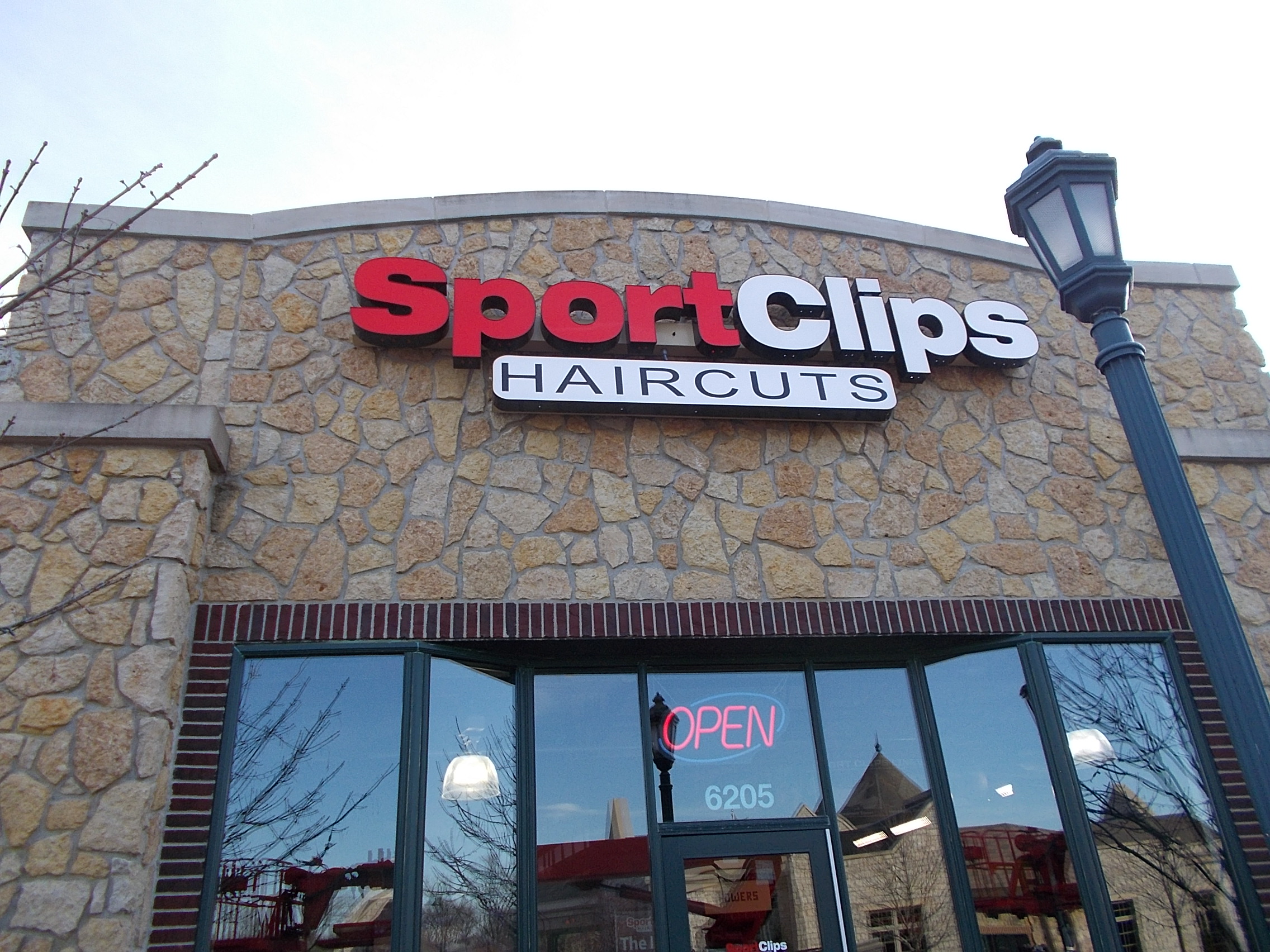 Sport Clips KC Signs Unlimited